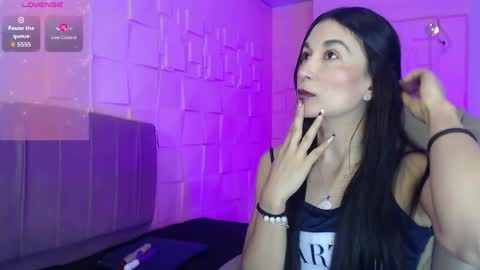 Mariana online show from April 19, 11:43 am