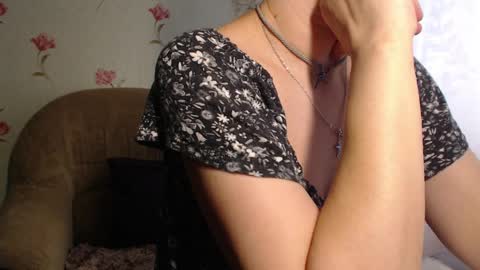 MarianaMur online show from March 31, 5:29 am