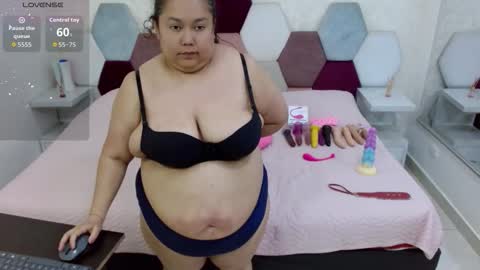 mariana online show from November 27, 6:33 pm