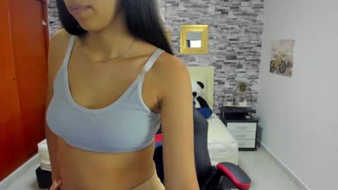 Mariana online show from January 13, 7:10 pm
