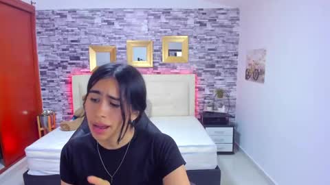 Mariana online show from February 18, 7:10 pm