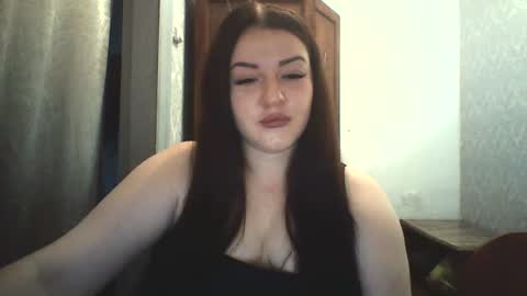 mariangloom online show from July 20, 10:39 am