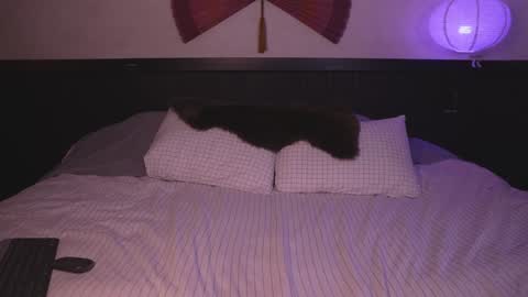 MARIANA  online show from March 16, 9:30 pm