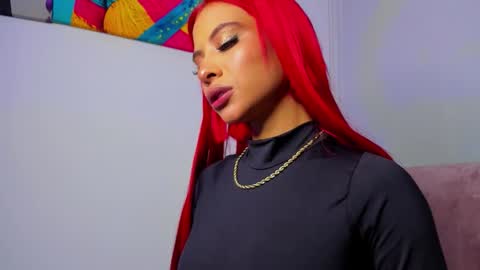 M A R I A N E online show from January 15, 6:52 am