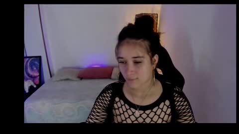Snapshot of marilyn_xoxoxo chatting on October 10, 9:52 pm marilyn_xoxoxo online show from October 10, 9:52 pm
