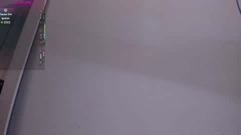 Marilyn  online show from April 18, 11:45 am