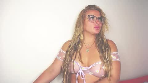 Marilyn Leon online show from September 29, 3:28 pm