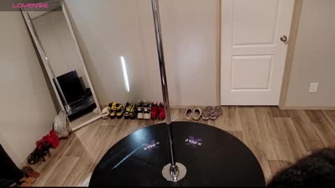 Snapshot of marleymadness9 chatting on October 3, 2:11 pm MarleyAquafina online show from October 3, 2:11 pm