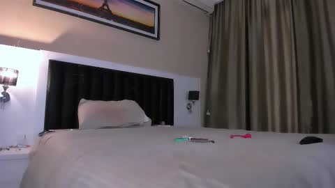 -- Mari -- online show from February 20, 10:06 am