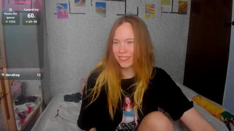 marryjanes online show from October 16, 1:47 pm