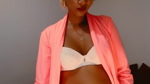 May online show from January 16, 9:00 pm