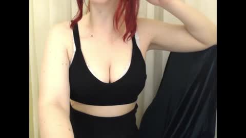 Hi im Kate online show from June 29, 10:09 pm