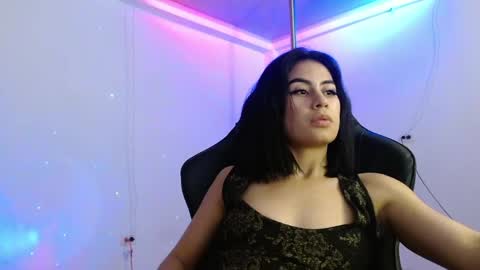 100 explicit here. follow  online show from May 11, 12:57 am