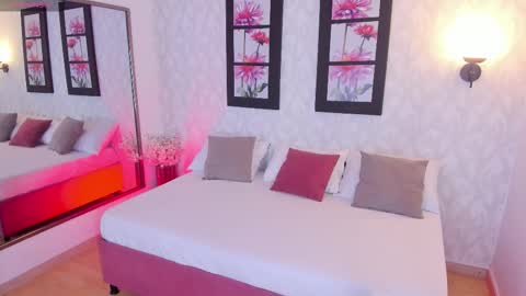 mari online show from November 25, 12:18 pm