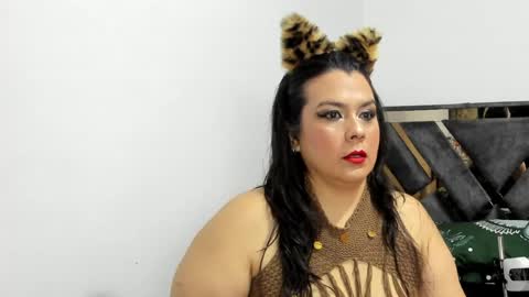   MARTINA   online show from April 4, 9:52 am