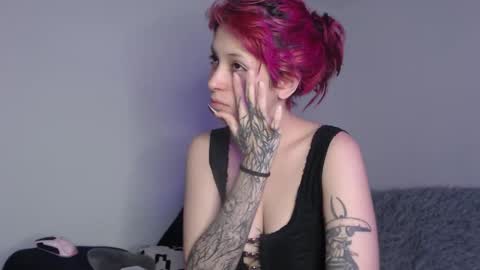                      100   online show from October 14, 9:12 am