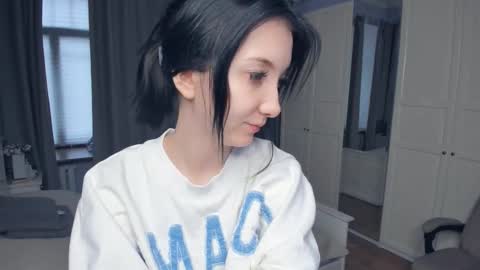 Mary online show from January 10, 9:47 am