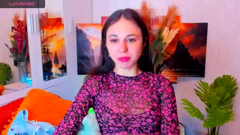 Snapshot of mary_marlow chatting on October 25, 10:27 pm Mary online show from October 25, 10:27 pm