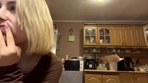 Tessa  online show from March 4, 10:38 pm