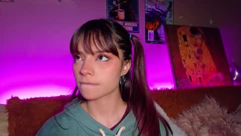     online show from February 6, 7:01 am