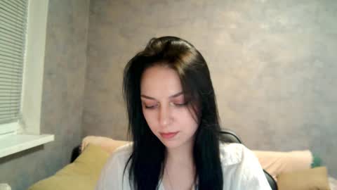 Stephie online show from November 24, 10:45 pm