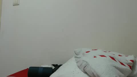 maryem online show from October 31, 3:49 pm