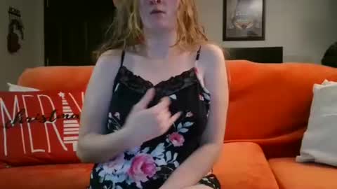 alex online show from November 3, 9:35 am