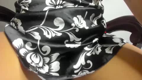 Snapshot of maturedebora chatting on September 18, 8:51 pm debora online show from September 18, 8:51 pm