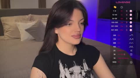 Mavis online show from September 24, 9:14 pm