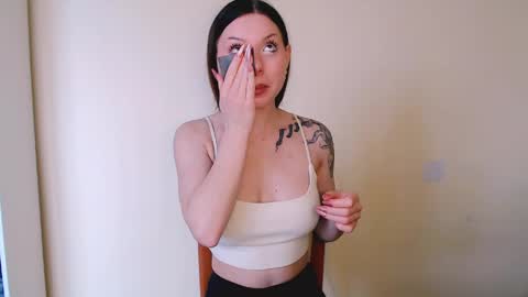 Joanna online show from April 13, 9:32 am