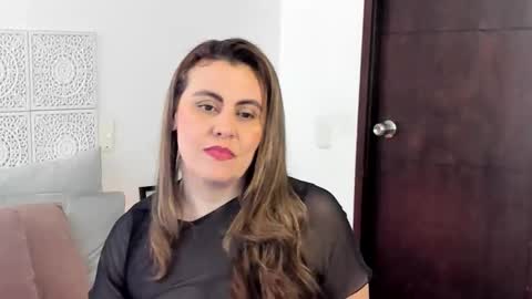 Victoria online show from March 24, 4:45 pm