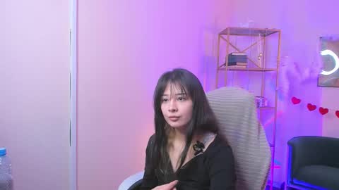 may_lings online show from February 24, 9:24 pm