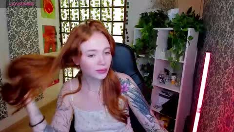 Maya online show from September 24, 2:10 am