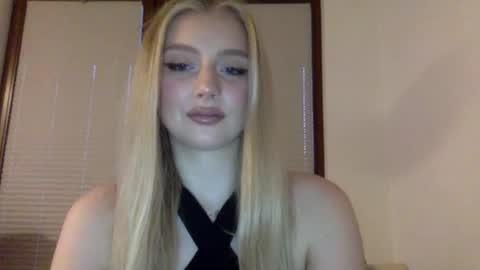 mayaflirt online show from April 12, 5:27 pm