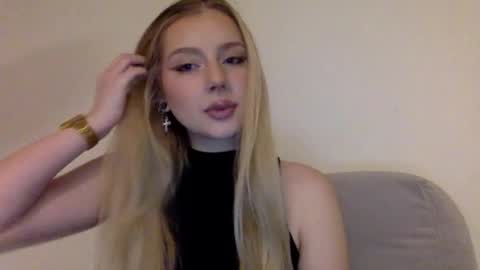 mayaflirt online show from February 15, 5:23 pm