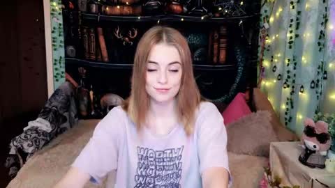 maybe_yours333 online show from May 23, 1:20 pm