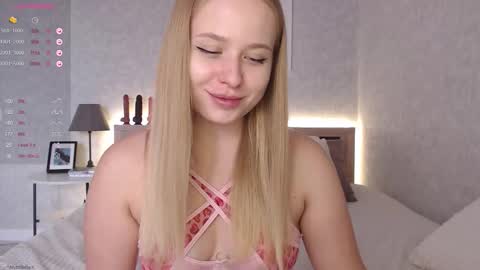 maybebabyx online show from October 3, 8:08 am