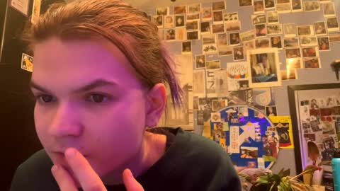 Rose online show from March 25, 10:45 pm