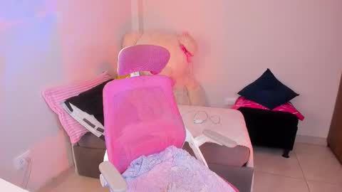 may online show from November 12, 10:08 pm