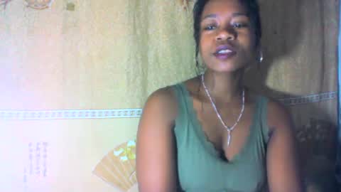 mayrah online show from February 17, 5:14 am
