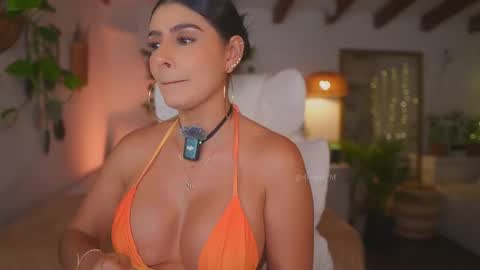 Andrea  online show from December 14, 8:03 pm