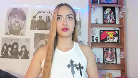 Emily online show from November 24, 11:18 pm