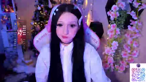 luna Lumi online show from January 25, 4:42 pm