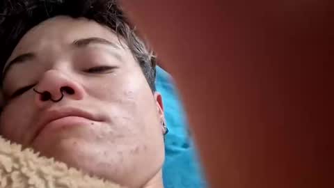 Megan and sophi online show from October 21, 11:14 am