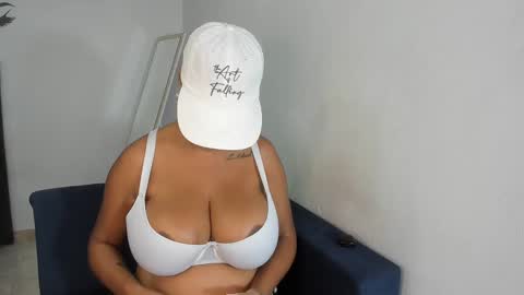 megan_greyxx online show from January 25, 1:25 pm