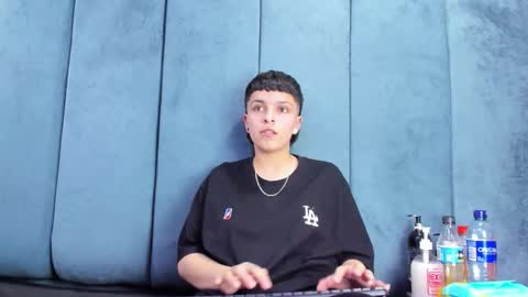 megan_thompsonn_ online show from March 12, 2:47 am