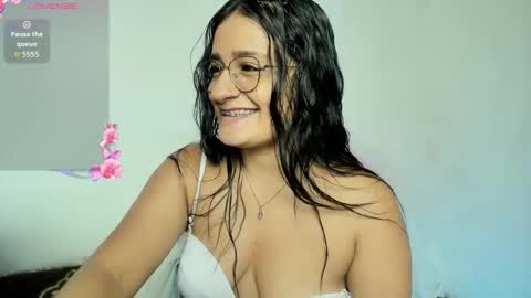 Meghan online show from November 22, 6:16 am