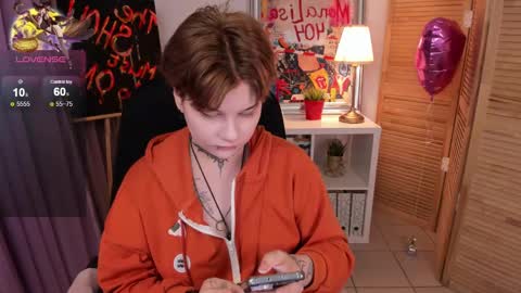 Snapshot of mekurisu chatting on February 18, 7:54 am mekurisu online show from February 18, 7:54 am