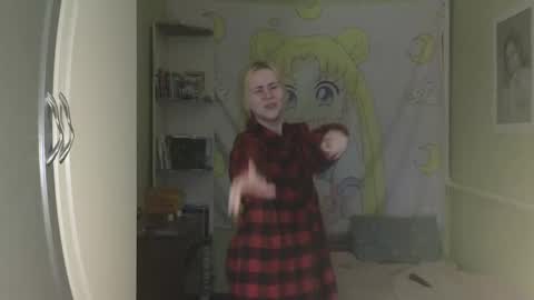 Mila online show from March 1, 6:07 pm