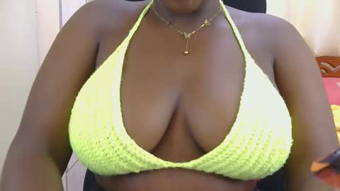 melanin_juicey8 online show from April 11, 8:56 pm